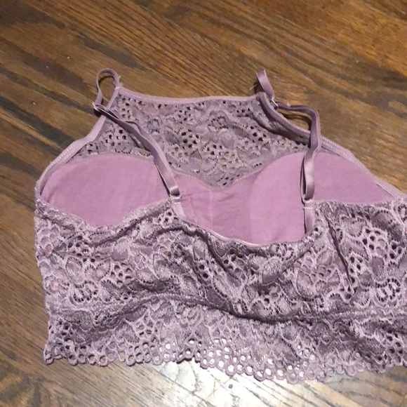 High neckline bralette - Picture 2 of 2